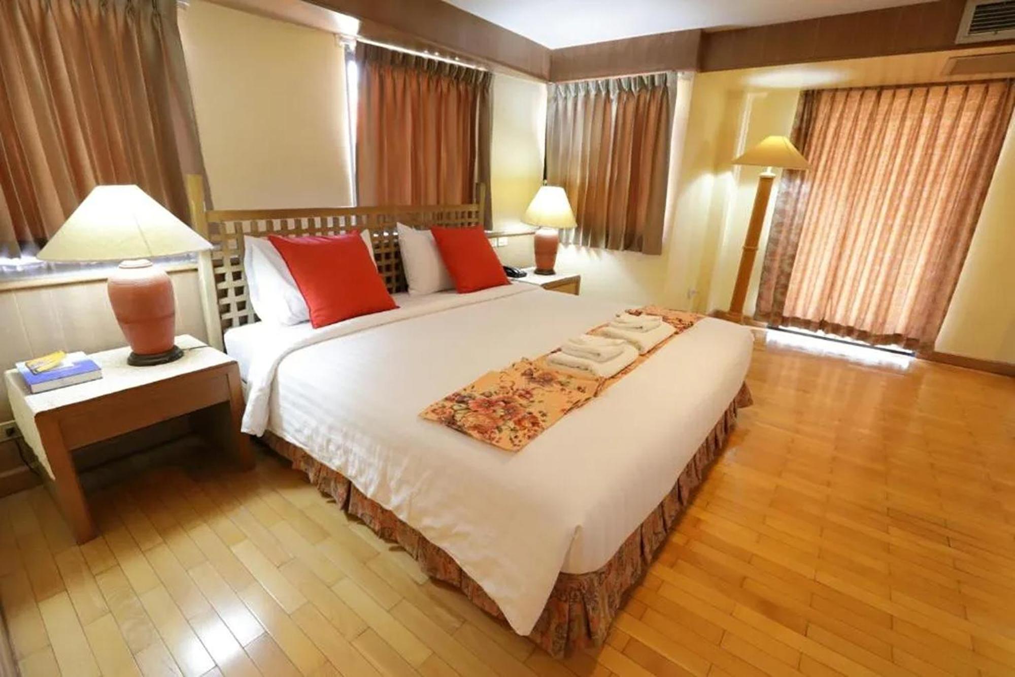 Pin Hotel Lampang Exterior foto