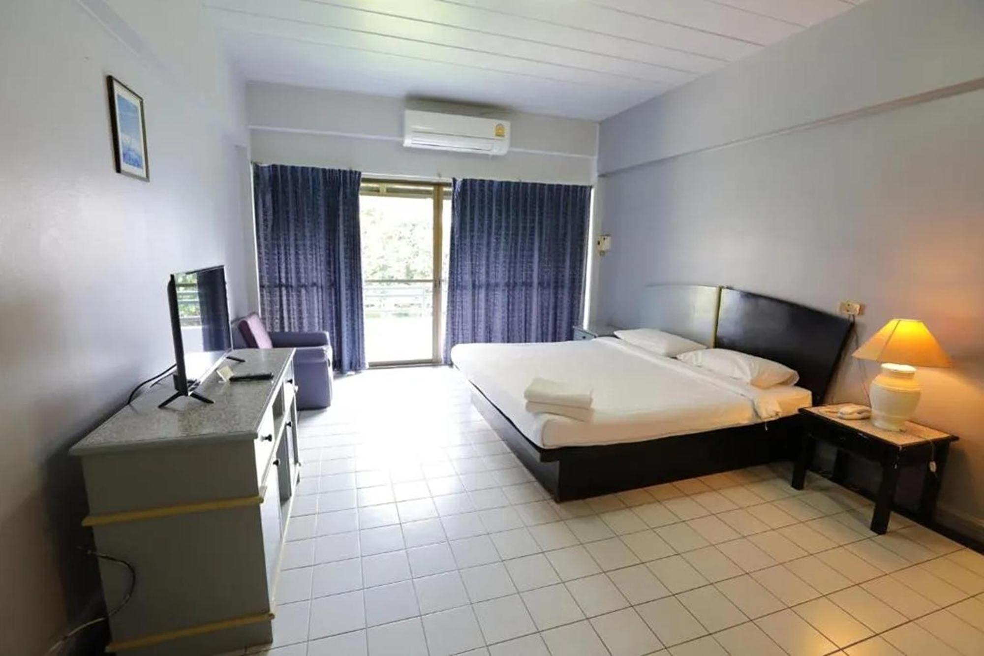Pin Hotel Lampang Exterior foto