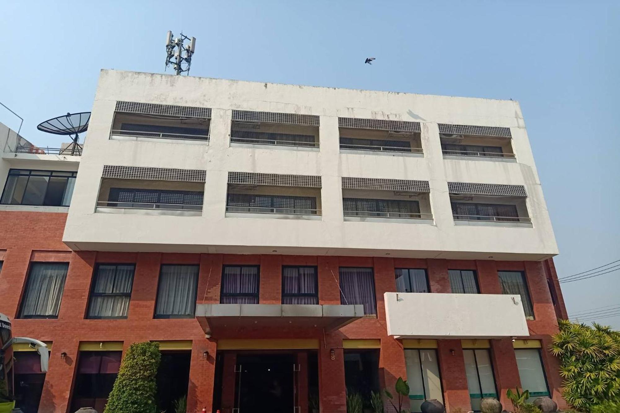 Pin Hotel Lampang Exterior foto